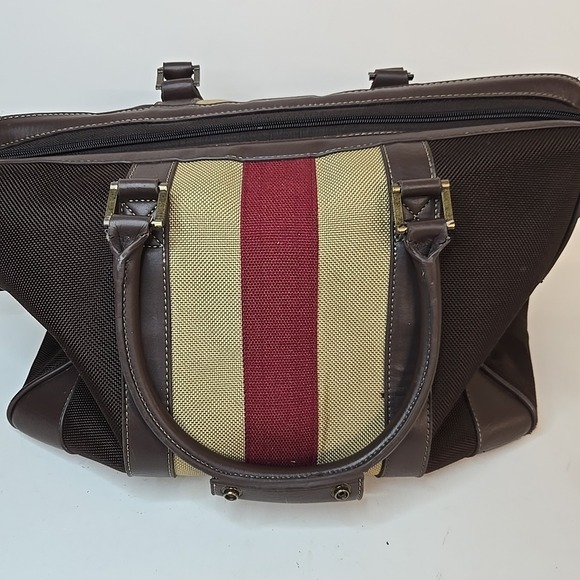 Tommy Hilfiger Duffle Bag - Picture 8 of 8